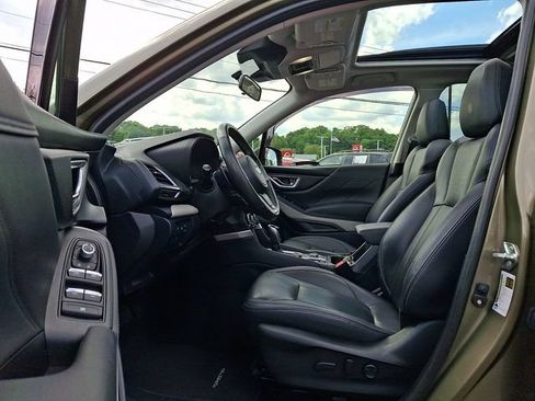 Used 2023 Subaru Forester Limited AWD/4WD image 14
