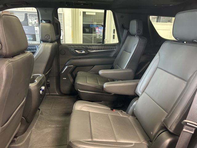 Used 2024 GMC Yukon Denali AWD/4WD image 33
