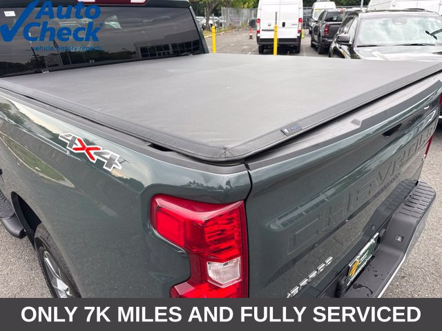 Used 2025 Chevrolet Silverado 1500 LT AWD/4WD image 32