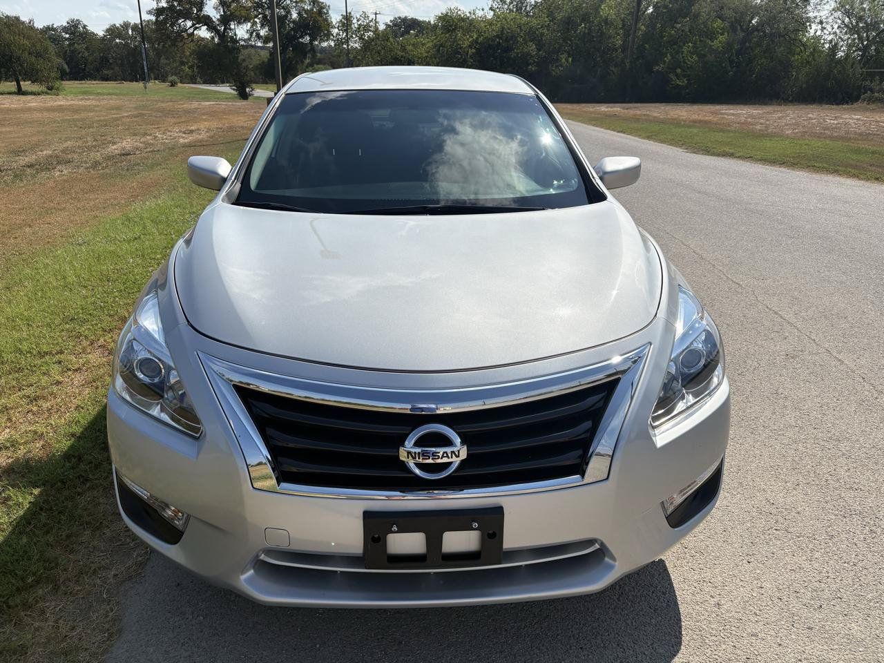 Used 2013 Nissan Altima 2.5 SV FWD image 3