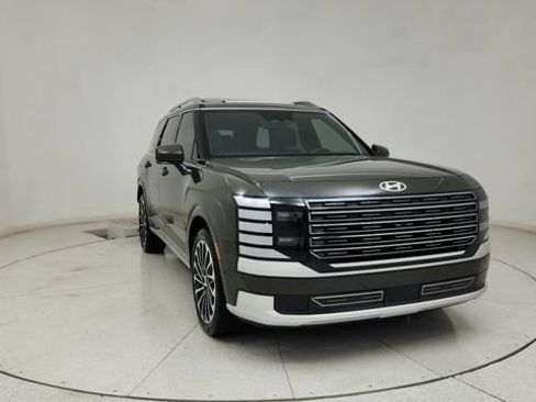 Used 2026 Hyundai Palisade Calligraphy AWD/4WD image 2