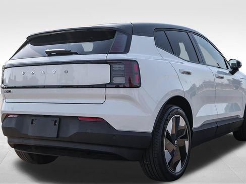 New 2026 Volvo EX30 Plus w/ Protection Package Premier AWD/4WD image 5