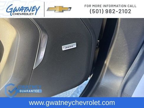 Used 2024 Chevrolet Tahoe Z71 w/ Luxury Package image 24