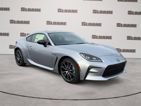 Used 2025 Toyota GR86 image 7