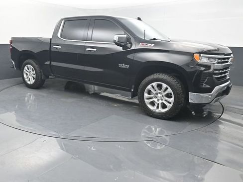 Used 2023 Chevrolet Silverado 1500 LTZ w/ LTZ Premium Texas Edition AWD/4WD image 2