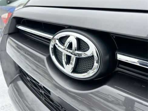 Used 2023 Toyota 4Runner SR5 Premium w/ Moonroof Package image 32