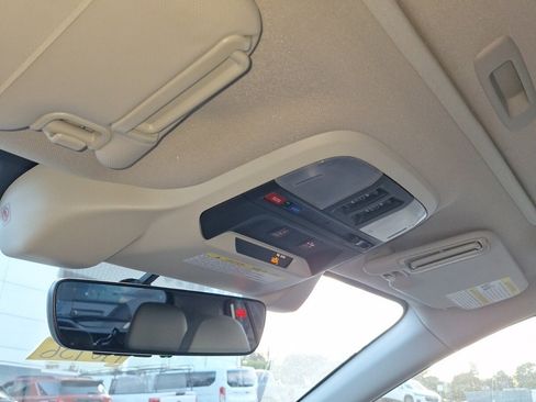 Used 2023 Subaru Crosstrek 2.5i Limited image 15