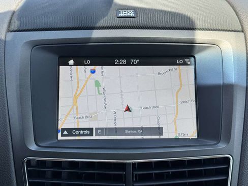Used 2017 Lincoln MKT AWD w/ Technology Package image 55