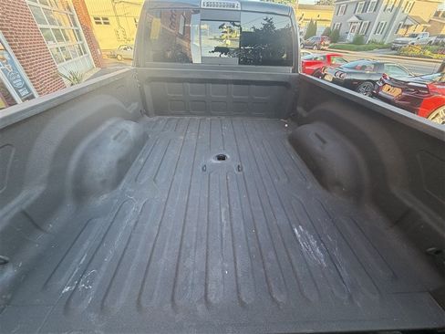 Used 2015 RAM 3500 Big Horn AWD/4WD image 31