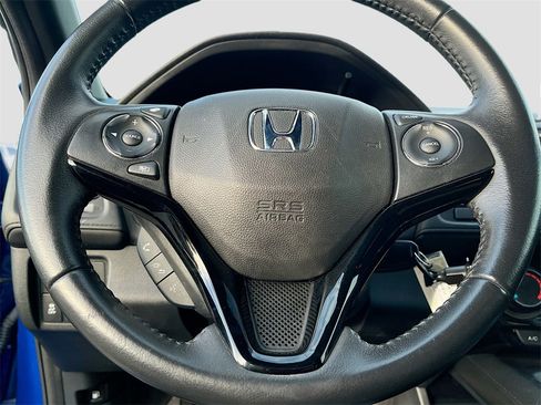 Used 2021 Honda HR-V Sport image 11