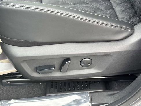 New 2026 Nissan Rogue Platinum image 25