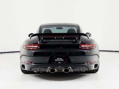 Used 2017 Porsche 911 Carrera GTS RWD image 4