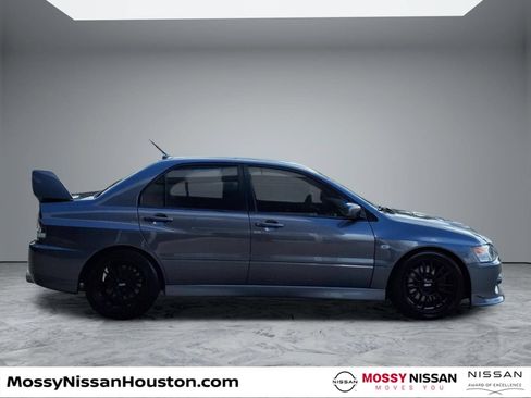 Used 2006 Mitsubishi Lancer Evolution MR AWD/4WD image 8
