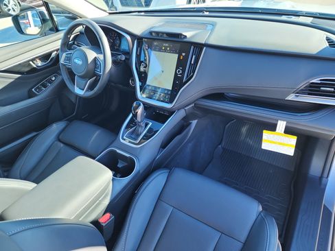 Certified 2025 Subaru Outback Limited image 17