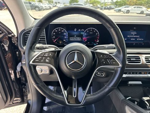 Used 2024 Mercedes-Benz GLS 450 4MATIC image 29
