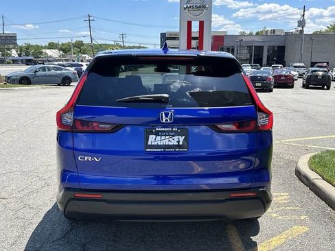Used 2024 Honda CR-V EX image 26