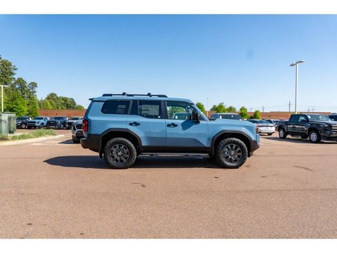 New 2026 Toyota Land Cruiser image 4