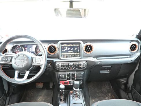 Used 2022 Jeep Gladiator Mojave w/ Cold Weather Group AWD/4WD image 21