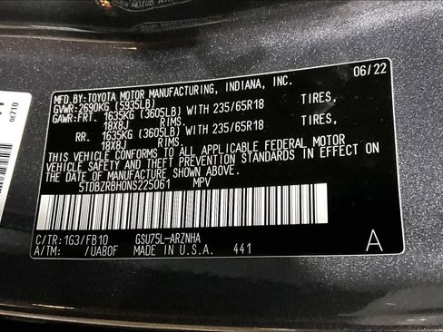 Certified 2022 Toyota Highlander LE image 32