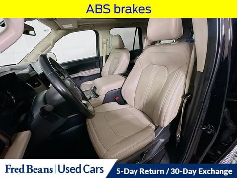 Used 2023 Ford Expedition Max Limited AWD/4WD image 28