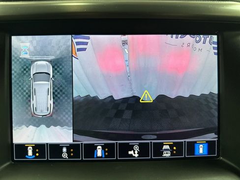 Used 2023 GMC Acadia AT4 w/ Technology Package image 26