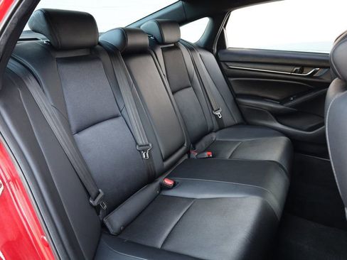 Used 2019 Honda Accord Sport image 22