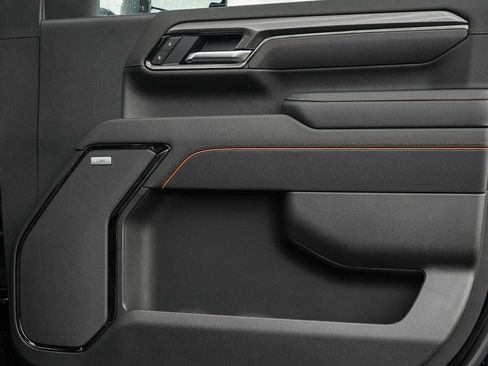 New 2026 GMC Sierra 3500 AT4 w/ AT4 Premium Plus Package AWD/4WD image 8