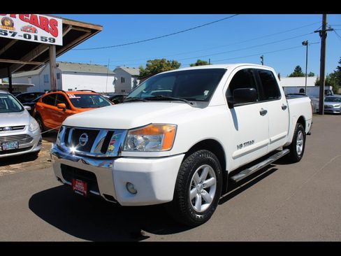 Used 2012 Nissan Titan SV w/ SV Value Truck Pkg RWD image 1