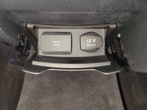 Used 2018 Mercedes-Benz GLC 300 image 23