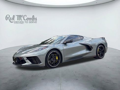Used 2022 Chevrolet Corvette Stingray Coupe w/ Z51 Performance Package RWD image 1