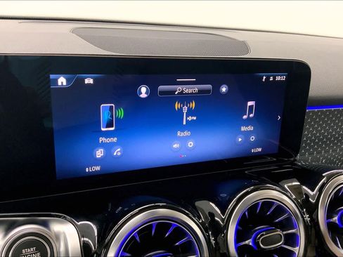 Used 2026 Mercedes-Benz GLB 250 image 23