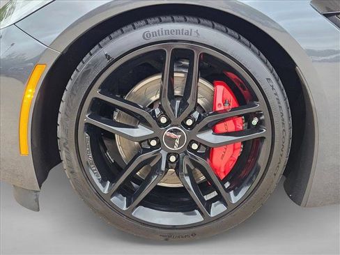 Used 2014 Chevrolet Corvette Stingray Convertible w/ 3LT Preferred Equipment Group RWD image 20