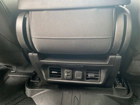 Certified 2019 Chevrolet Silverado 1500 RST image 16