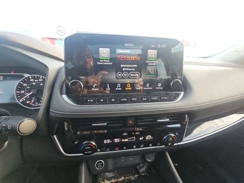 Certified 2023 Nissan Rogue SL w/ SL Premium Package image 18