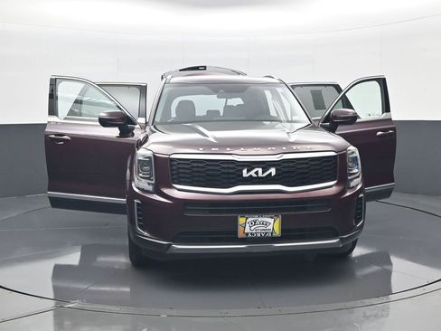 Used 2022 Kia Telluride EX FWD image 32