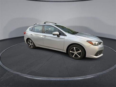Used 2020 Subaru Impreza 2.0i Premium image 9