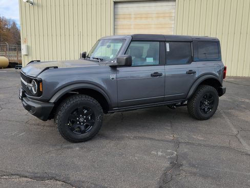New 2025 Ford Bronco Big Bend image 3