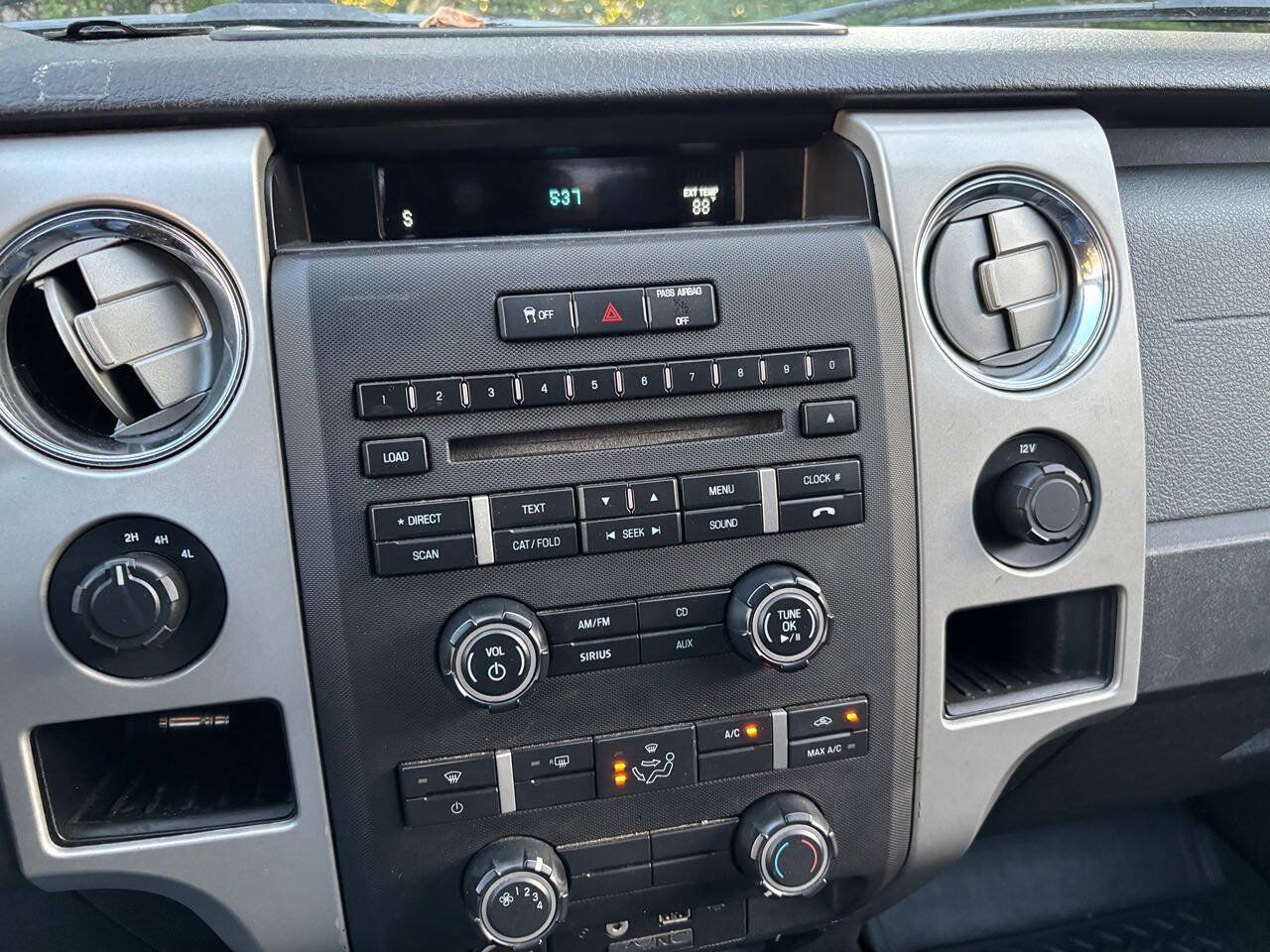 Used 2011 Ford F150 XLT w/ XLT Convenience Pkg AWD/4WD image 23