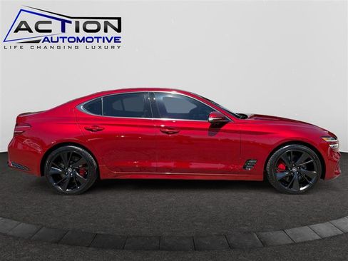 Used 2023 Genesis G70 3.3T w/ Sport Prestige Package RWD image 9