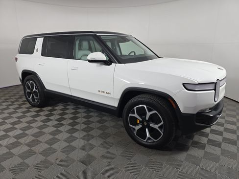 Used 2024 Rivian R1S Adventure AWD/4WD image 7