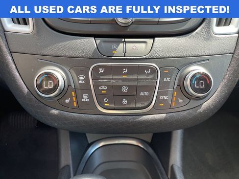 Used 2024 Chevrolet Malibu LT FWD image 21
