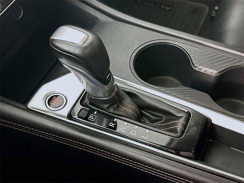 Used 2019 Nissan Altima 2.5 SR w/ SR Premium Package image 16