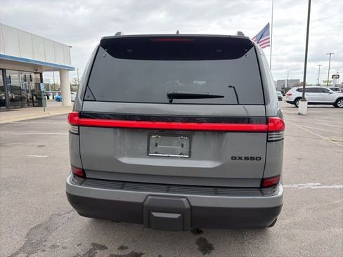 Used 2025 Lexus GX 550 w/ Accessory Package (2T) image 5