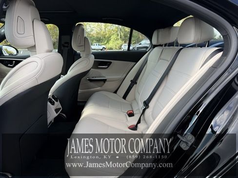 New 2026 Mercedes-Benz C 300 4MATIC Sedan image 18