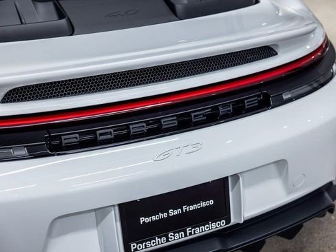 Certified 2025 Porsche 911 GT3 image 23