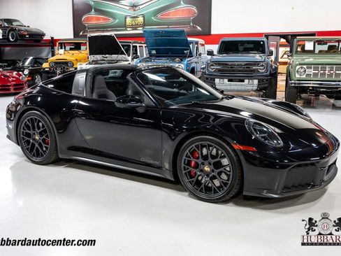 Used 2026 Porsche 911 Targa 4 GTS image 9
