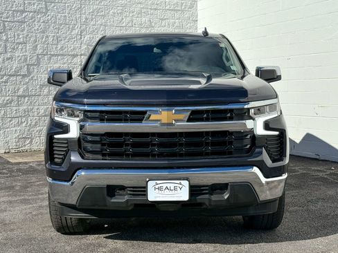 Certified 2022 Chevrolet Silverado 1500 LT image 2