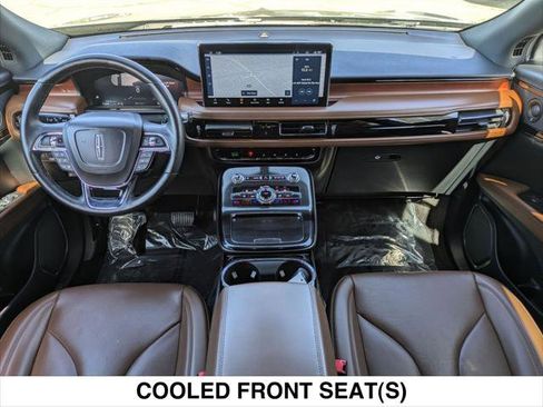 Certified 2021 Lincoln Nautilus Reserve image 25