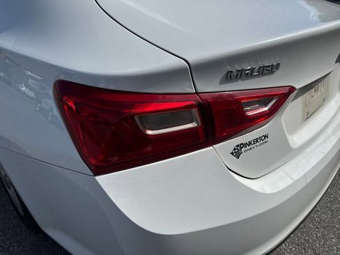 Used 2016 Chevrolet Malibu LS FWD image 9