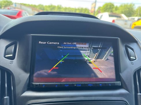 Used 2018 Ford Focus ST FWD image 29